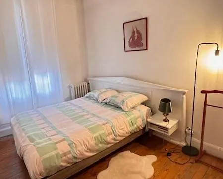 Maison Sur L'eau Avec Jardin Et Piscine Dom wakacyjny Bellerive-sur-Allier